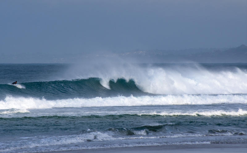 big waves breaking of the central california coast