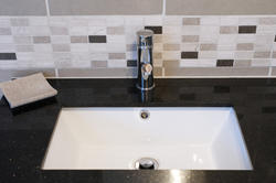 6920   Square bathroom sink