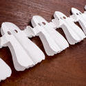 18026   halloween ghost paper chain