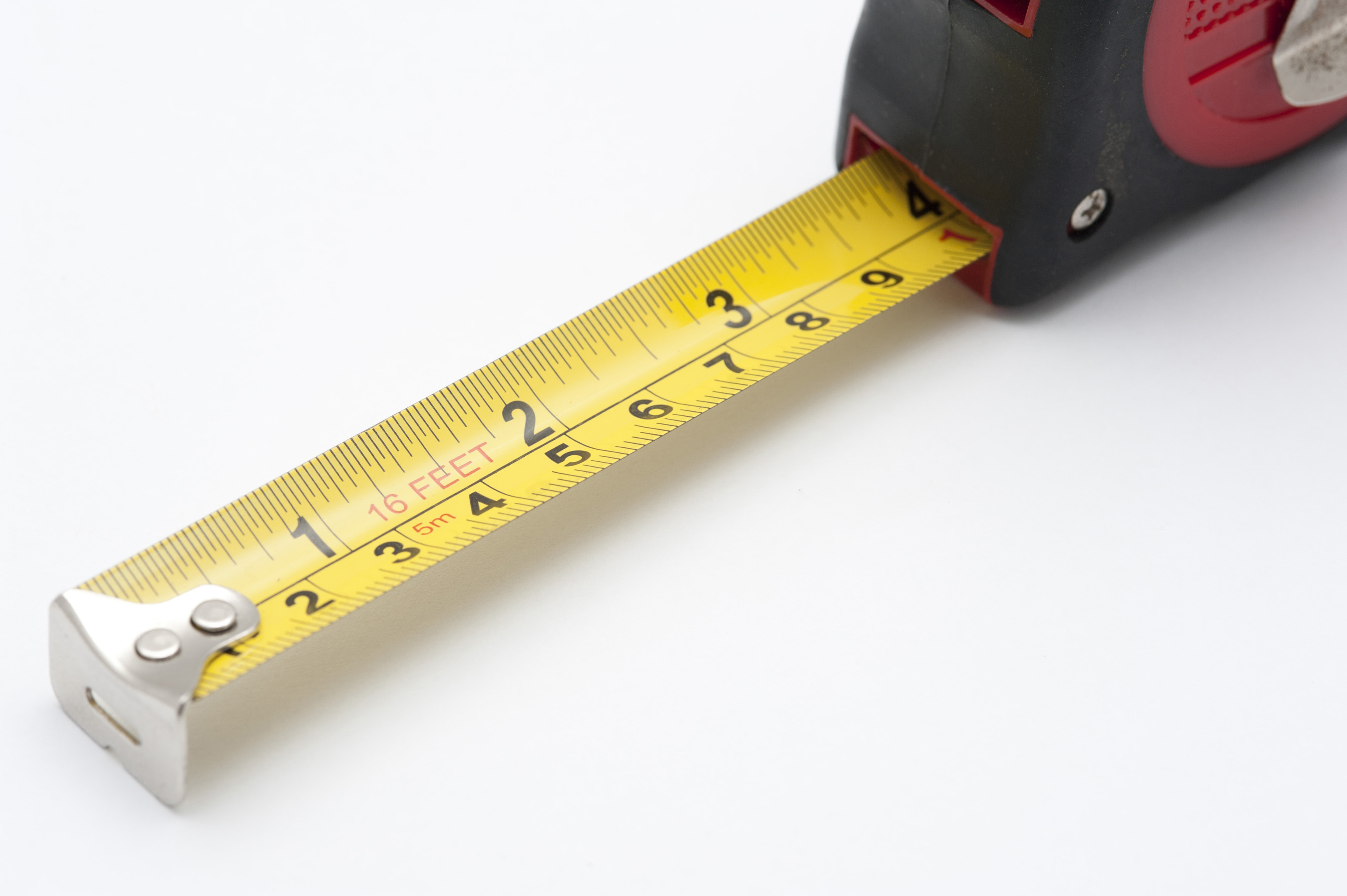 self retracting tape measure